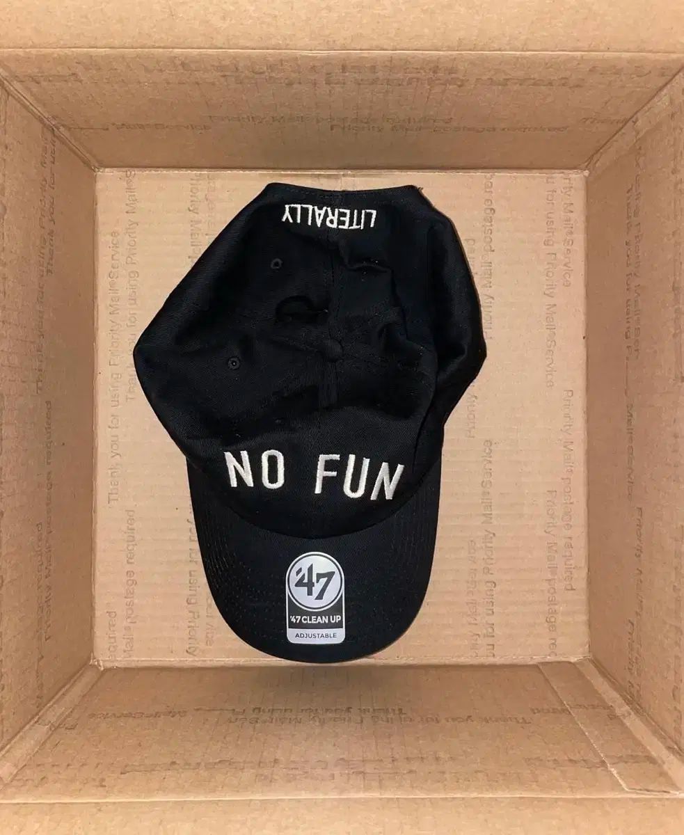 No idea ltd ジェニー no fun 帽子