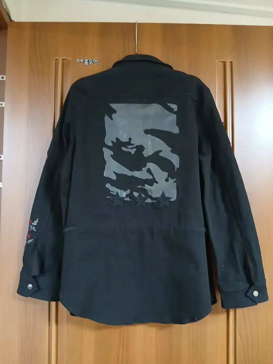 ZADIG-VOLTAIRE ザディグ エ ヴォルテール 黒 ジャケット フラワー 刺繡 S 55 スキニー 66