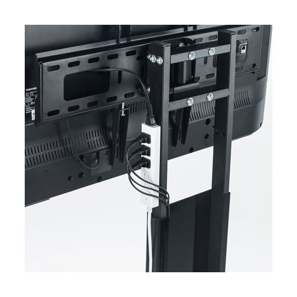 サンワサプライ雷ガードタップ(ホコリ防止シャッター) 2P・6個口 5m ホワイト TAP-SP2116MG-5WN 1個 サンワサプライ サンワサプライ雷ガードタップ(ホコリ防止シャッター : 雷ガード・ホコリ防止シャッター・裏面マグネット付き 配線しやすいスイングプラグ TAP-SP217-1X5