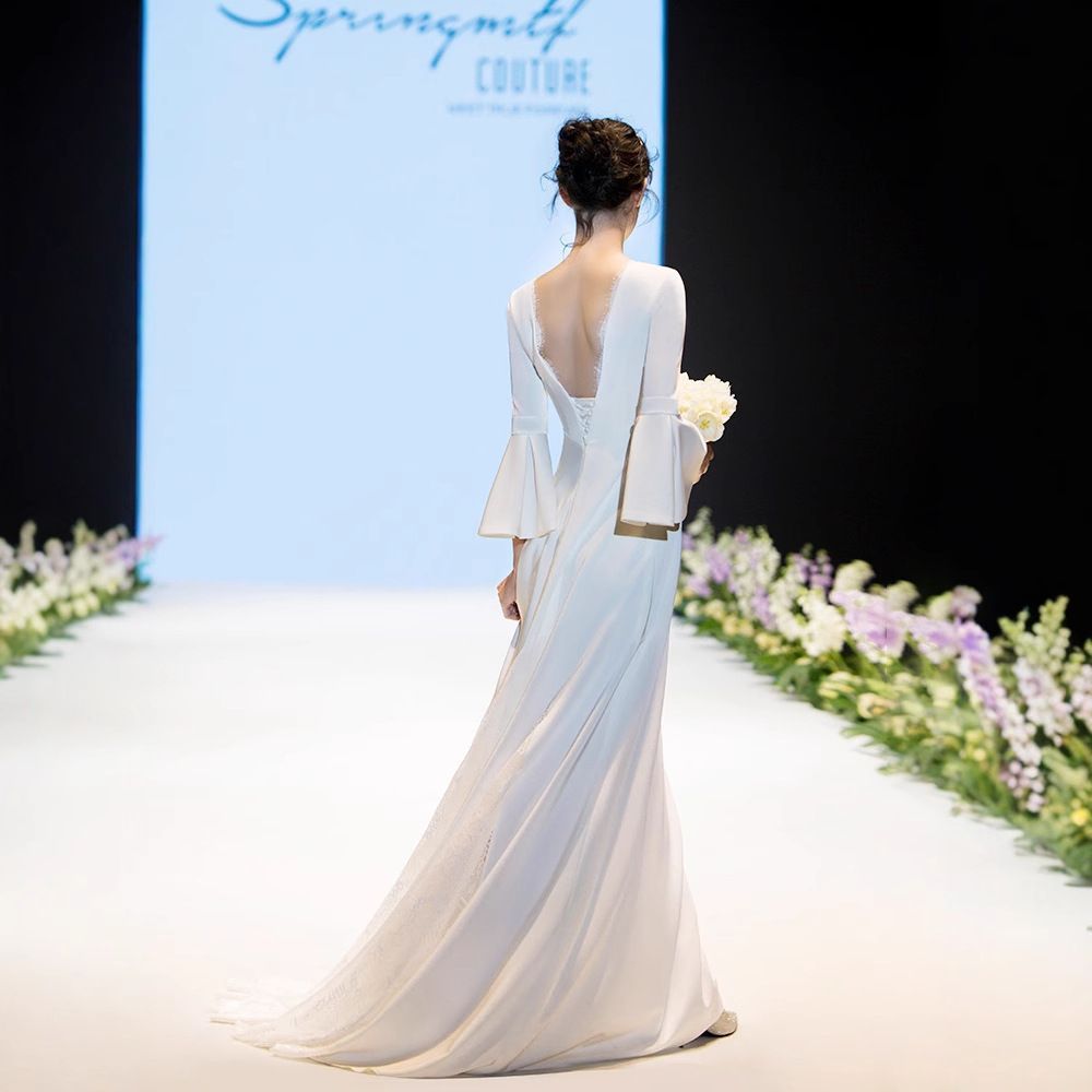 ミニドレス サテン