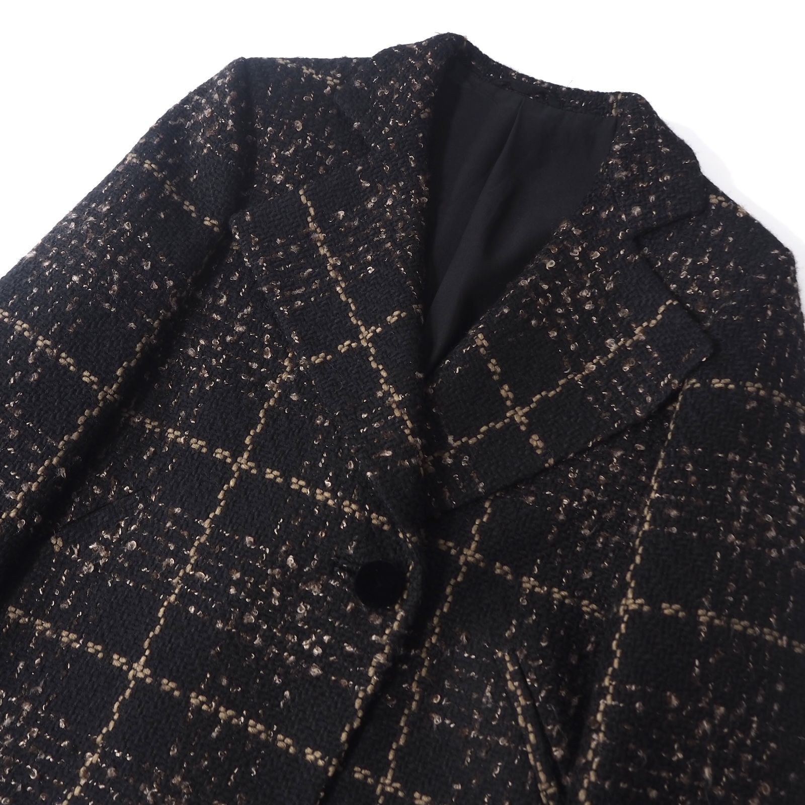 【Kiton】値下げしました！！　美品！　スカート　ブラック　42サイズ Kiton】美品！スカートブラック42サイズ