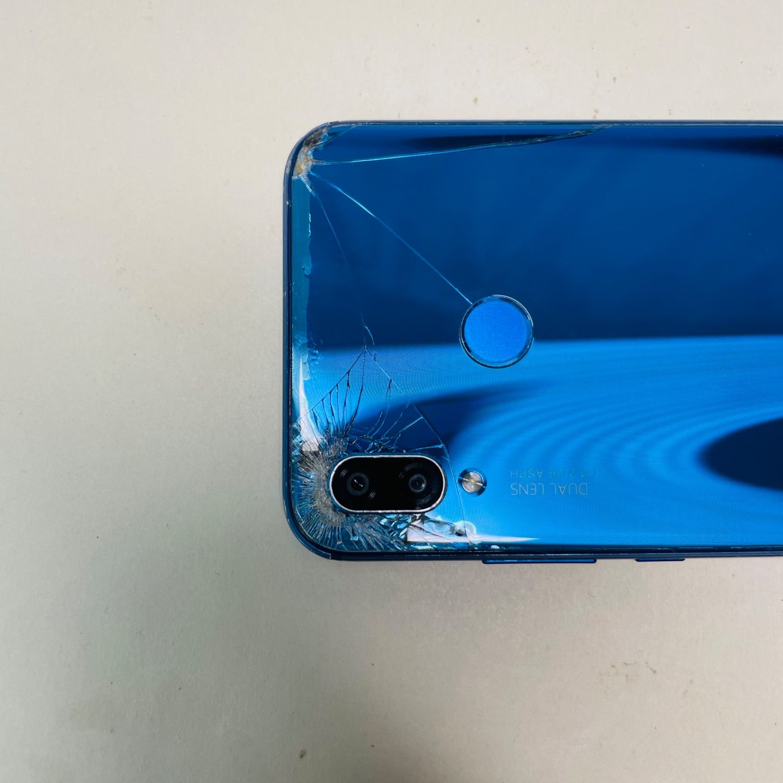 HUAWEI P20 lite ANE-LX2J デュアルSIM SIMフリー50304 - メルカリ