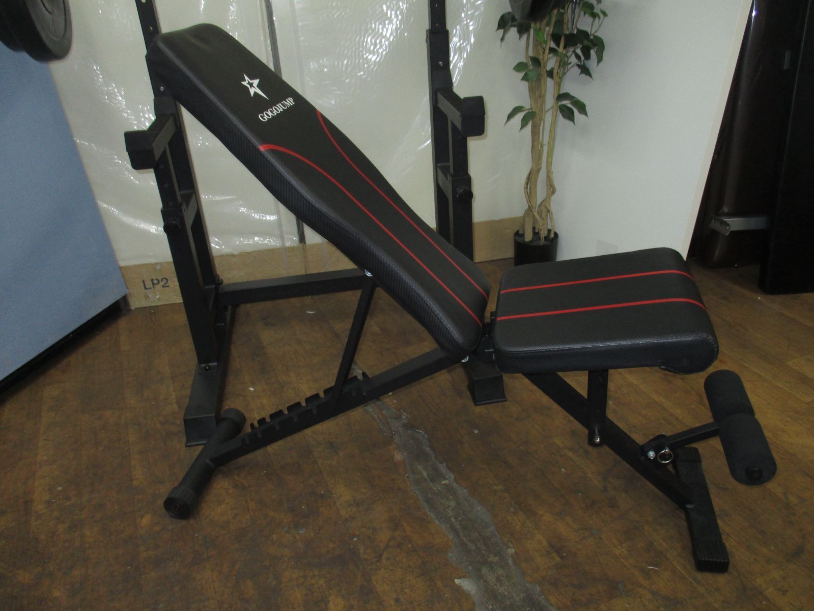 R515 セーフティスタンド ベンチプレス スクワットラック、ベンチ付き  