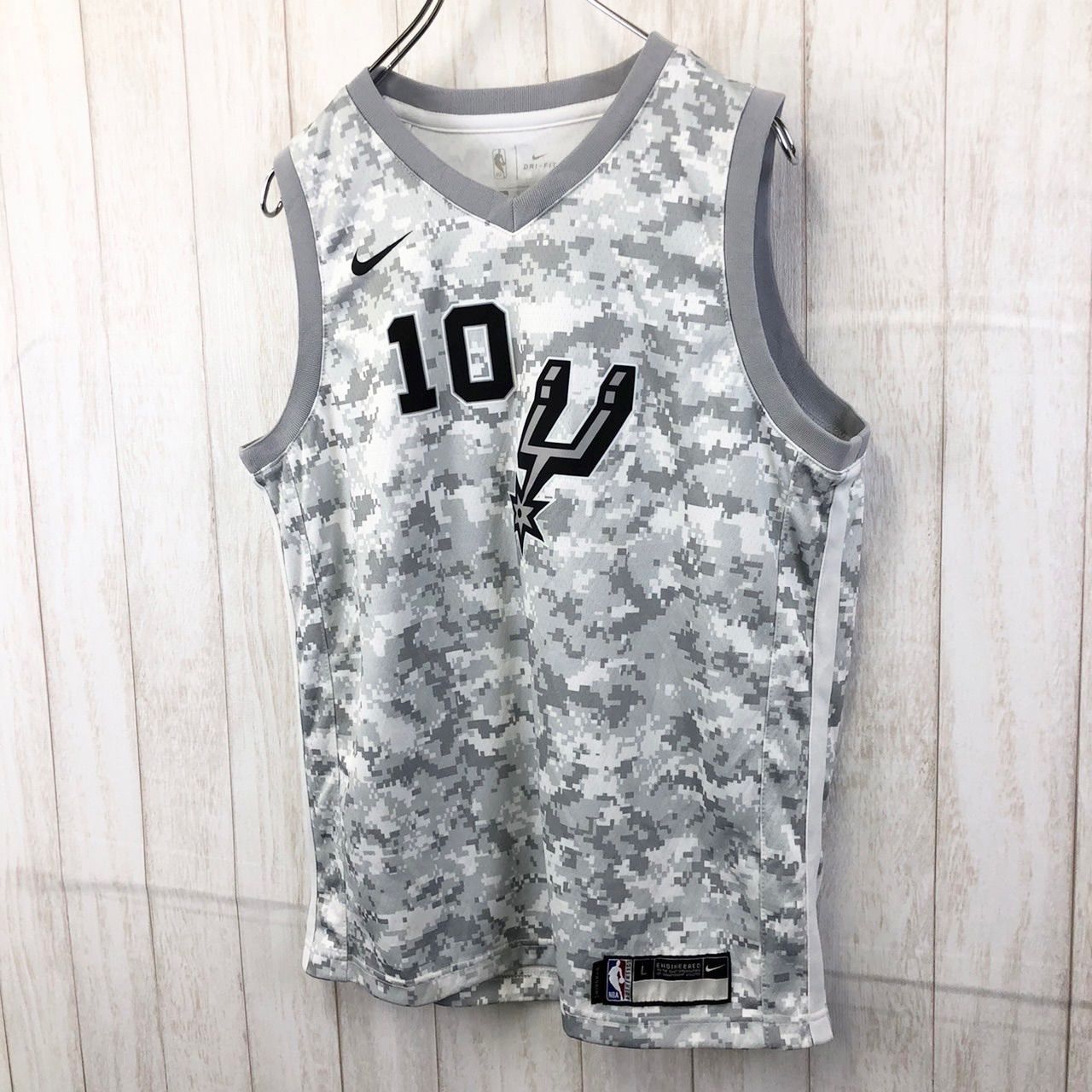 直筆サイン入り写真 エルサン・イルヤソバ ミルウォーキーバックス SA