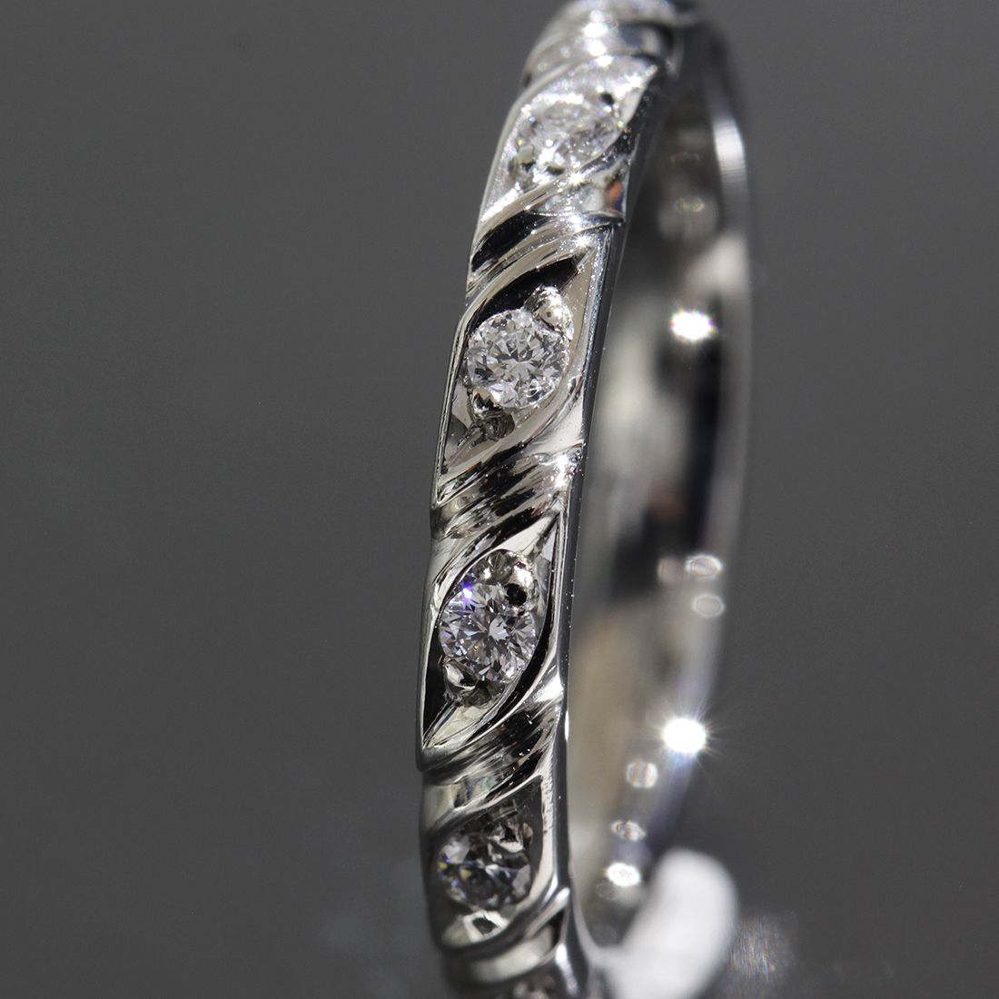 ショーメ トルサード ダイヤ8P リング 6号 PT950 箱 E1788 - メルカリ 