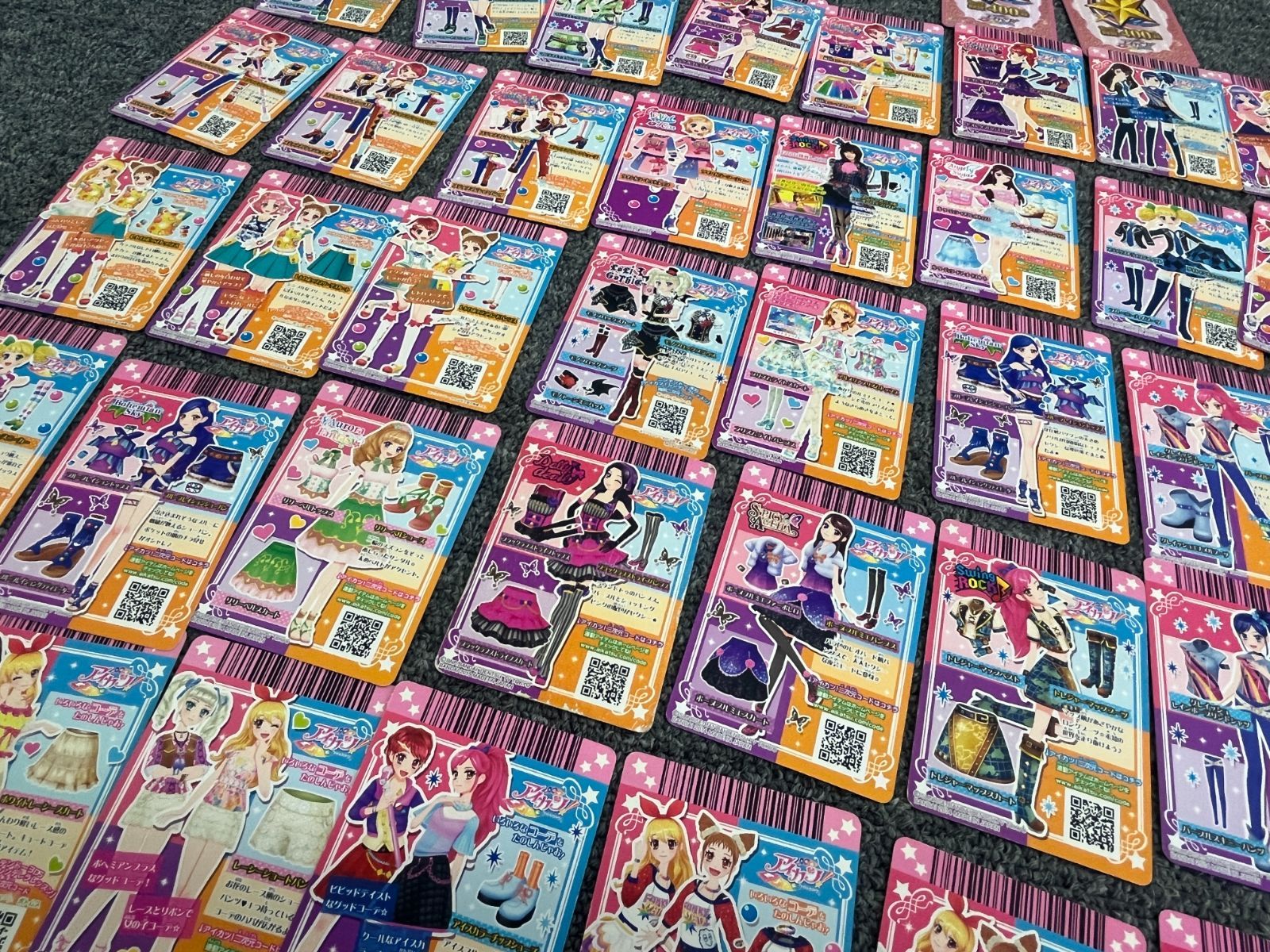 ①アイカツカード 初代 まとめ売り 113枚 星宮いちご 藤堂ユリカ 大空