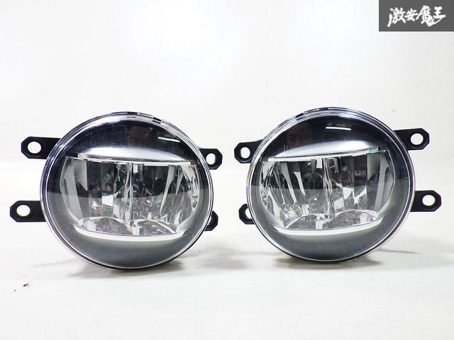 みなこさま専用 シリウス11/4迄 ヴェルファイア/アルファード/プリウスα/アクア/プラド 純正 右