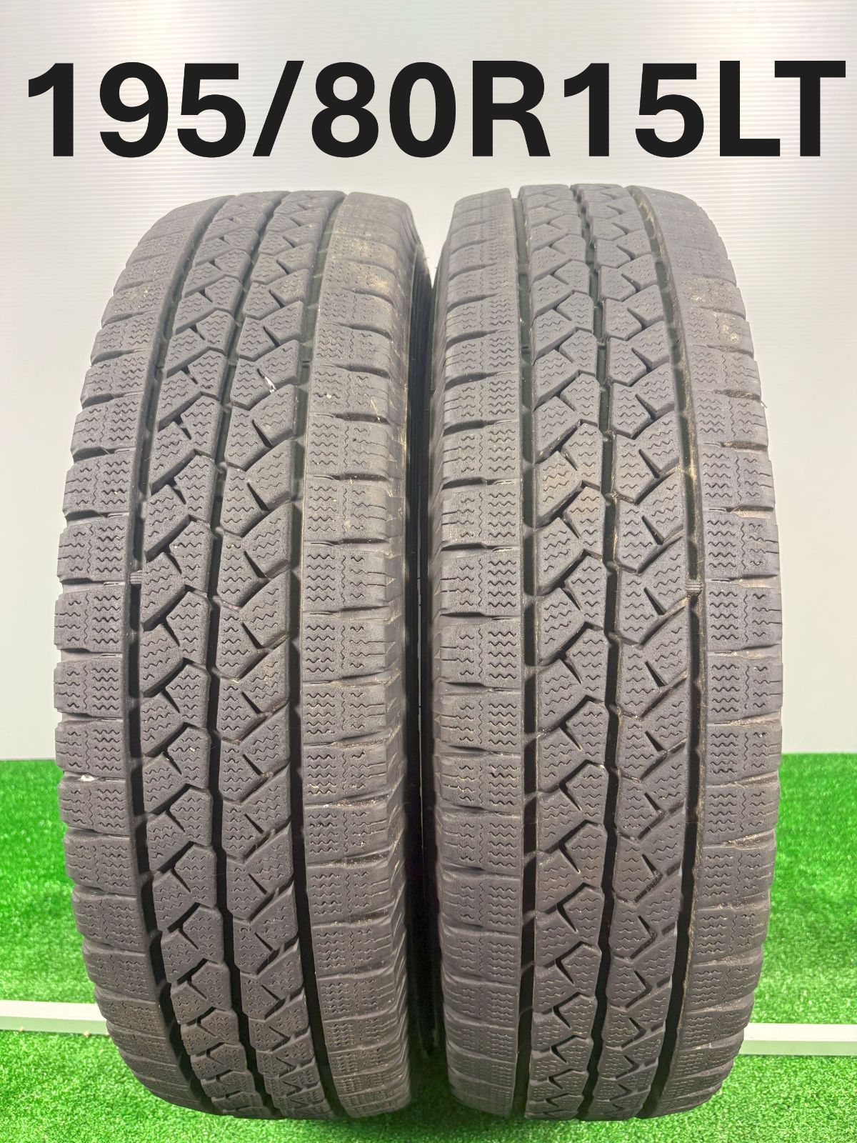 195 80R15 LT ブリヂストン VL1 2本 冬タイヤ スタッドレス TA557