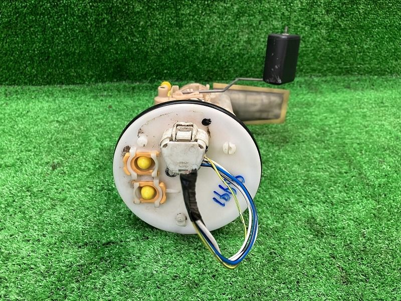 ノア AZR65G フューエルポンプ/燃料ポンプ 23221-28040 /28580 11⁄10限定！10％OFFクーポン配布中！ ヴォクシー ノア AZR60 AZR65 ZRR70 ZRR75 フューエルポンプ 燃料ポンプ  パーツ 23221-28040 23221-28290 70系ヴォクシー | トップセンス