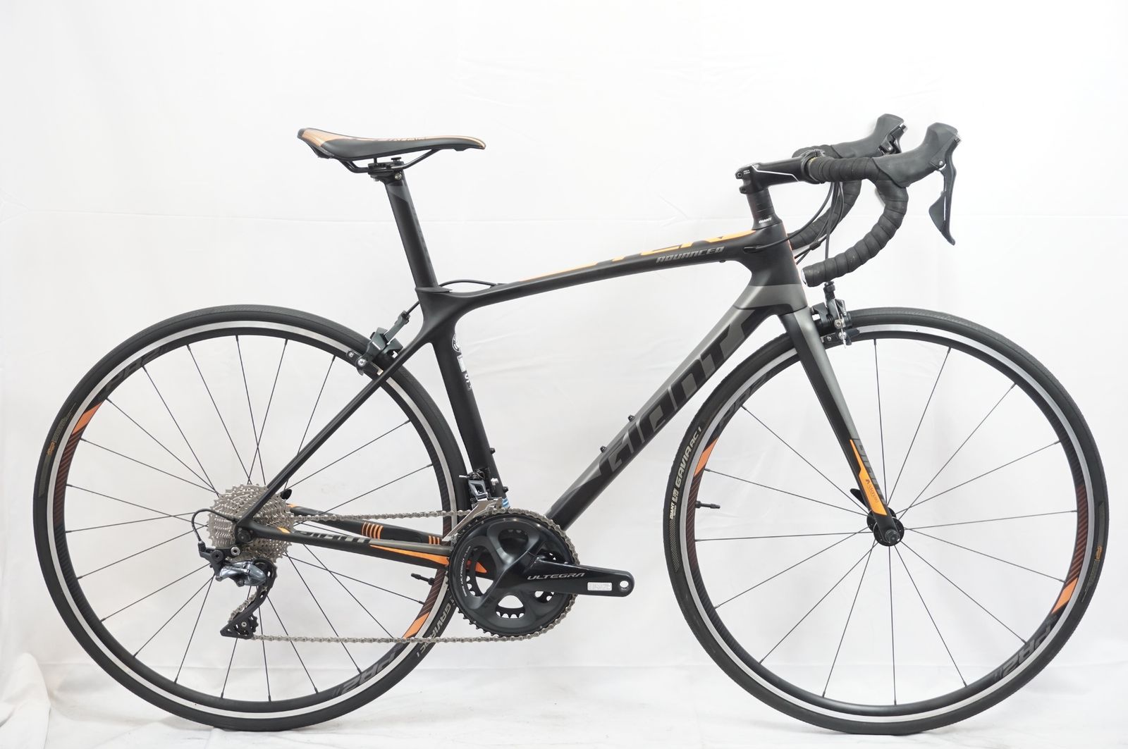 GIANT ジャイアント TCR ADVANCED 1 KOM 2018モデル ロードバイク | バイチャリ世田谷店