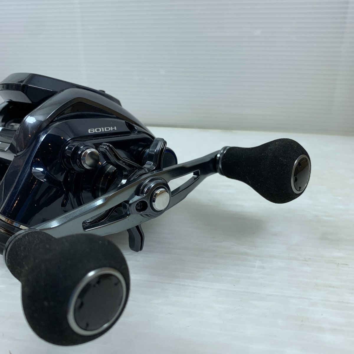 SHIMANO - ττSHIMANO シマノ リール 電動リール SHIMANO 20フォースマスター 601DH 04156 ττSHIMANO シマノ リール 電動リール SHIMANO 20フォース