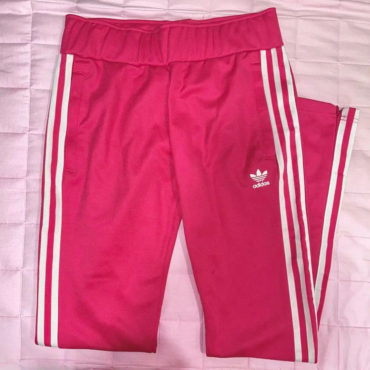 adidas アディダス オリジナル ピンク トレーニングパンツ ファイヤーバード ヨーロッパギャル