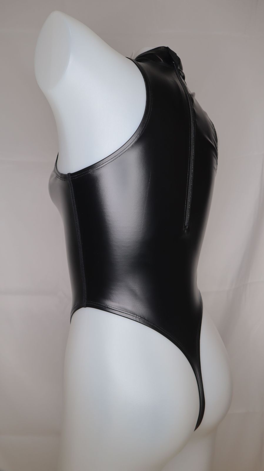 新品・XL・SWIMHXBY・メンズ競泳水着・エナメル調・ブラック