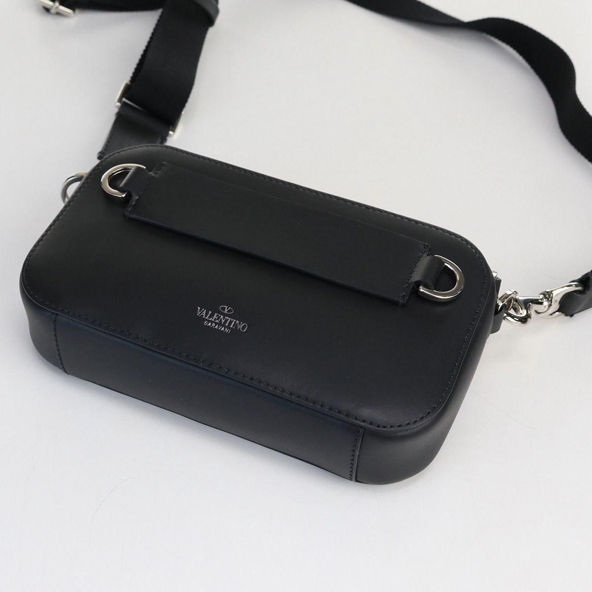 VALENTINO ヴァレンティノ 2WAYショルダーバッグ ボディバッグ レザー 