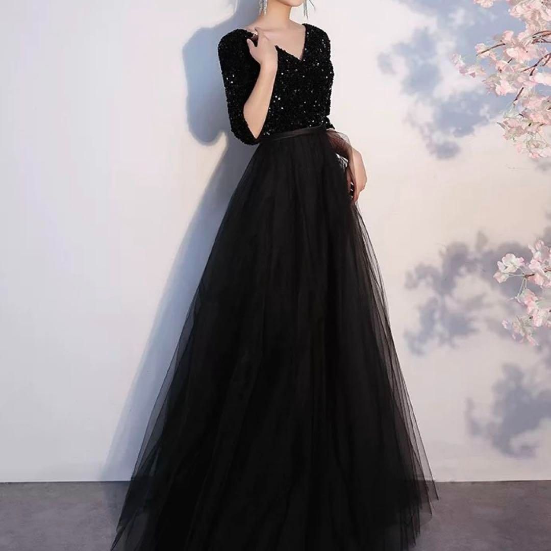 スパンコールのオシャレなデザインの半袖 イブニングドレス スパンコールのオシャレなデザインの半袖 イブニングドレス