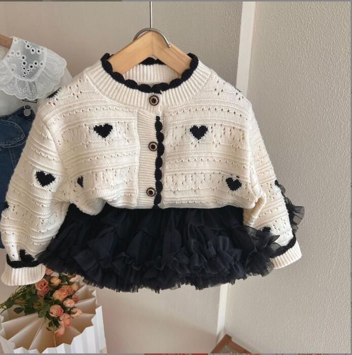 カーディガン キッズ 子供服 女の子 ハート柄 ニット セーター ジュニア ベビー服 アウター トップス 長袖 韓国子ども服 上着 カットソー おしゃれ 可愛い 入園 入学 幼稚園 小学生 90 100 110 12