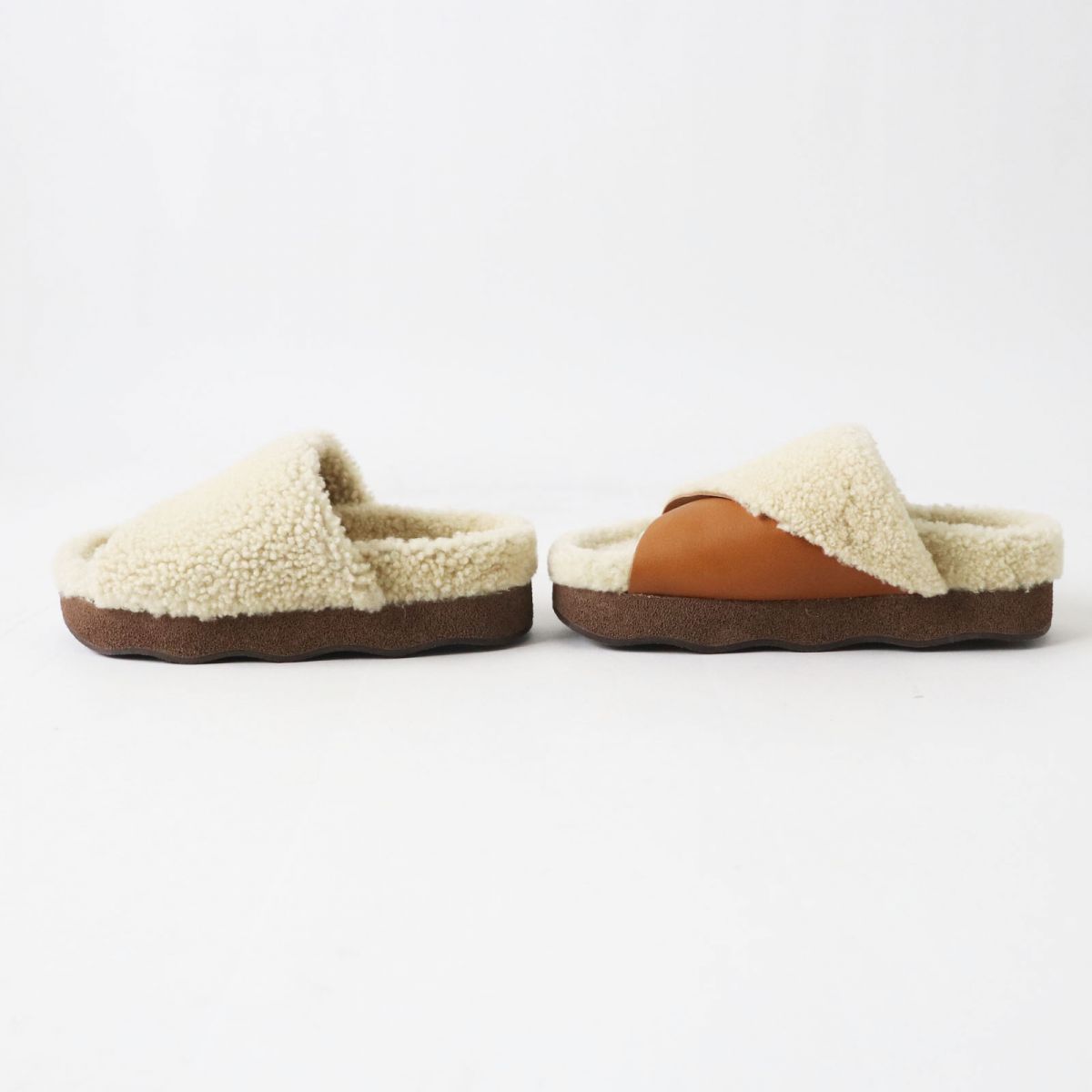 未使用品◎正規品 定価89100円 Chloe クロエ WAVY SLIDES レディース  