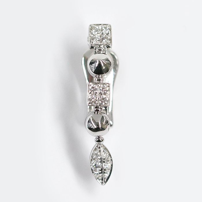 ブルガリ(BVLGARI) ルチア・ピアス　ダイヤモンド　750WG ブルガリ(BVLGARI) ルチア・ピアスダイヤモンド750WG