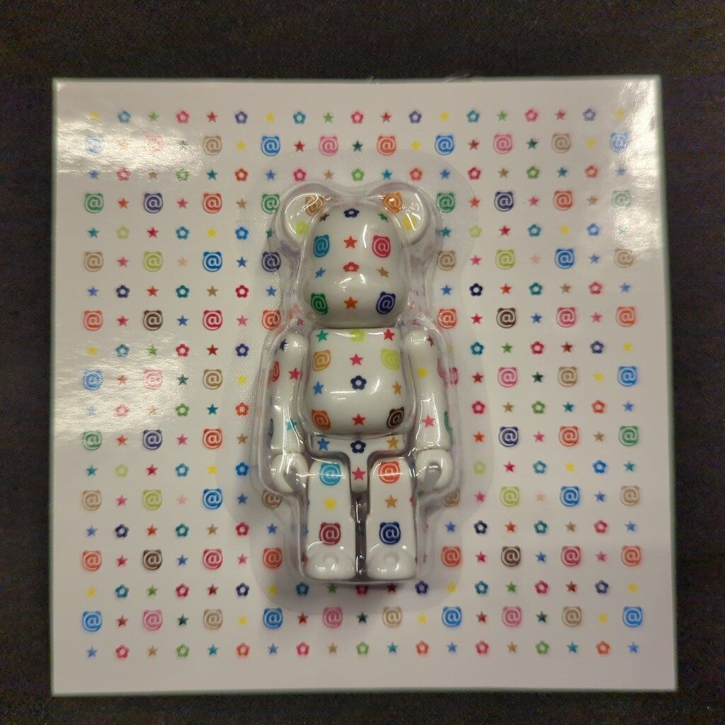 BE@RBRICK - メディコム・トイ 15周年記念本 MANUAL VOLUME II Yahoo!オークション -「medicom toy manual」の落札相場・落札価格