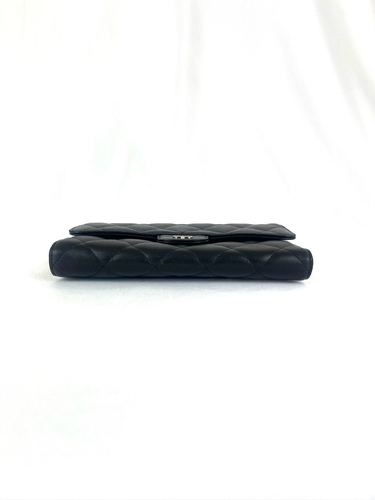 CHANEL マトラッセ 長財布 A31506 1100万番台 ラムスキン ブラック 