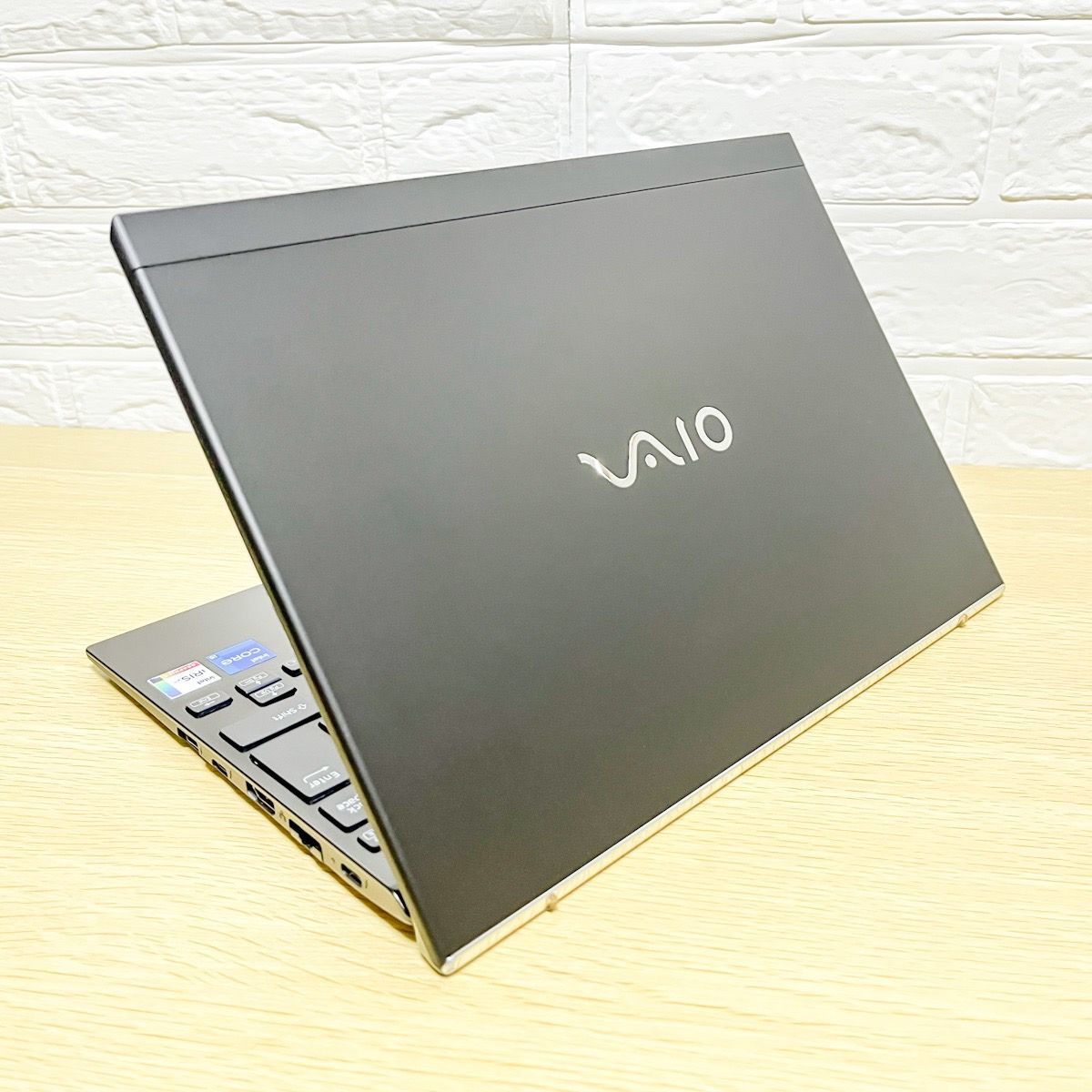 軽量☆小型モデル】VAIO バイオ Pro PJ VJPJ211 第11世代 Core 軽量☆小型モデル】VAIO バイオ Pro PJ VJPJ211 第11世代 Core