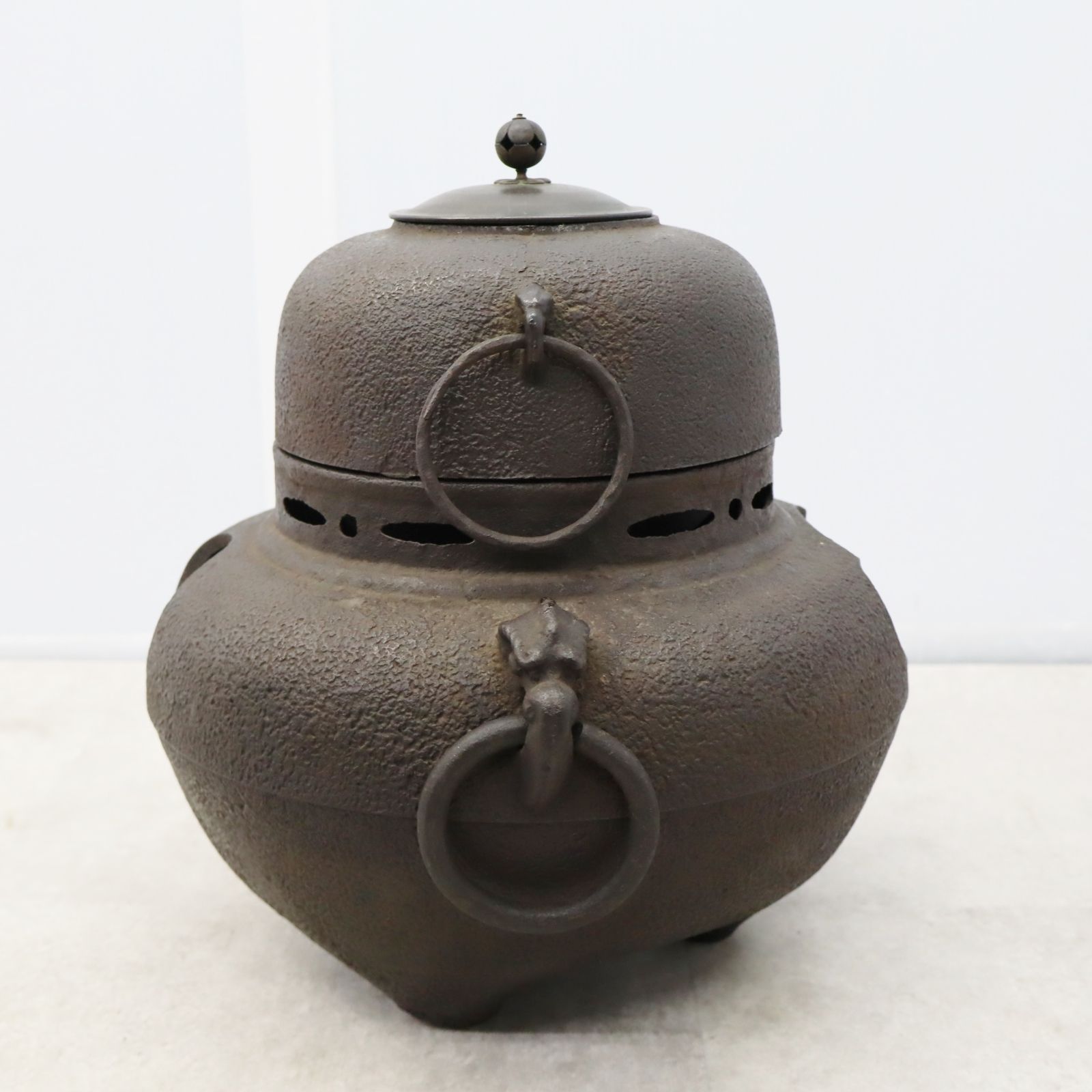 △ ｜茶釜 茶道具 鉄製囲炉裏 壺 釜 銘なし｜ ｜ □P1953 - メルカリ