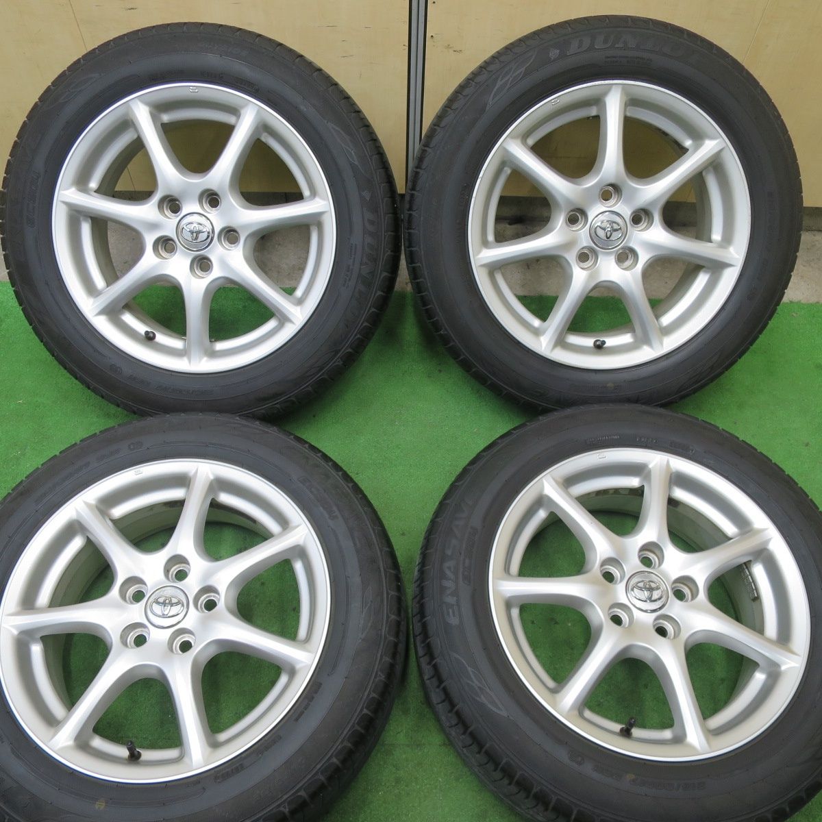 バリ溝 22年 キレイ 9.5分 トヨタ 50系 エスティマ 純正 215|60R17 ダンロップ エナセーブ EC204 17インチ PCD114.3|5H 5060704TTノ