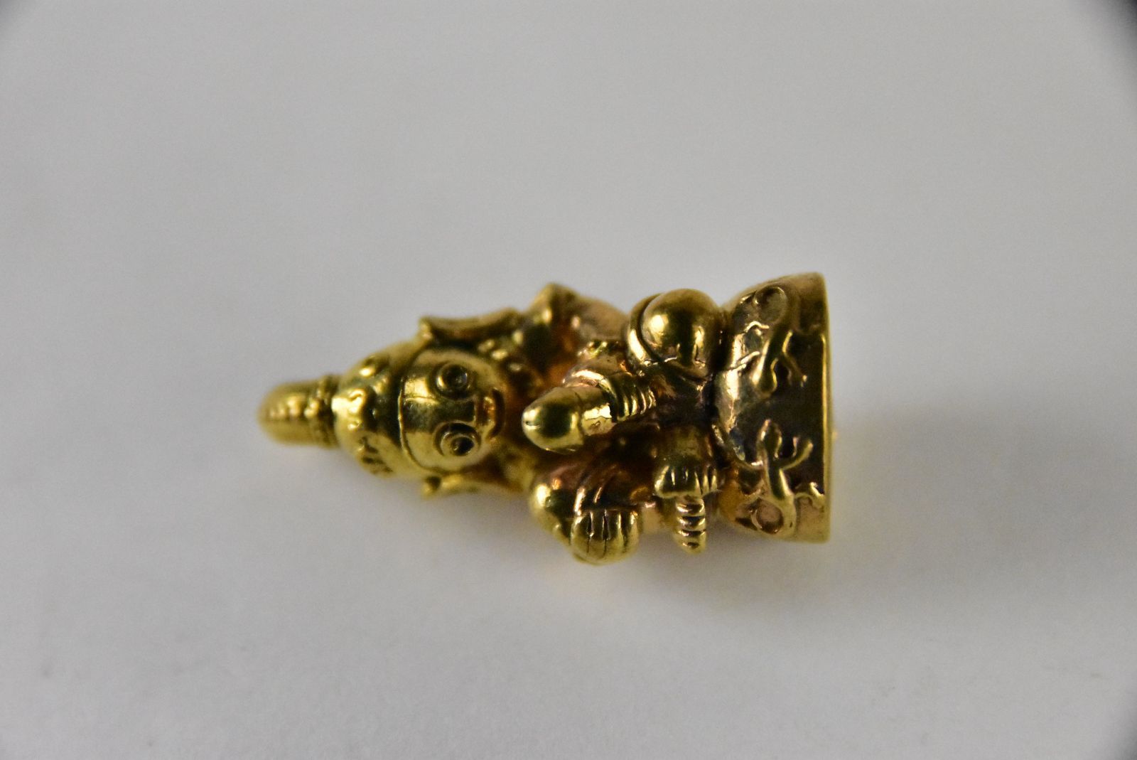 古代呪術御守り　パンネン　精霊信仰　シャーマニズム　レア　呪物　金運　守護 天神様最強守護 身代わり シャーマン 精霊お守り悪縁切り呪い