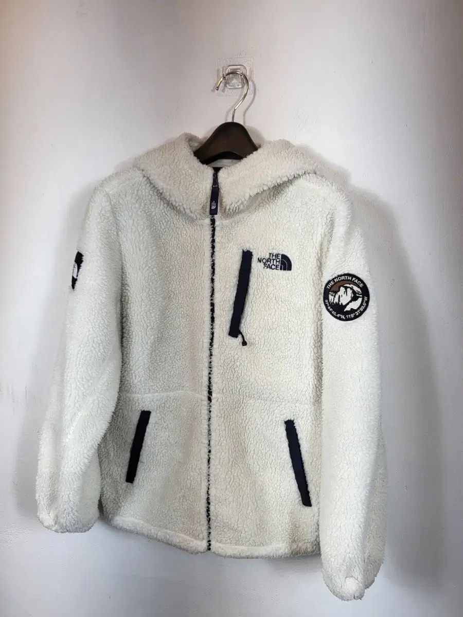 キッズ THE NORTH FACE ザノースフェイス フリース シープスキン 160