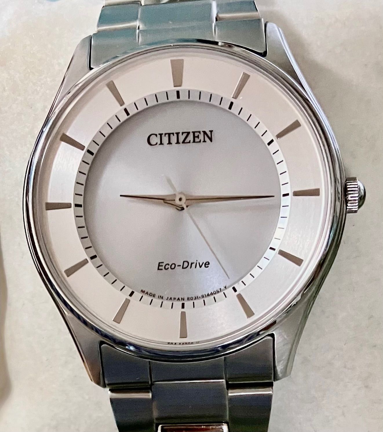 ☆稼働品☆CITIZEN シチズン☆エコドライブ☆ソーラー☆デイト☆白文字盤 ☆メンズ腕時計☆ - メルカリ