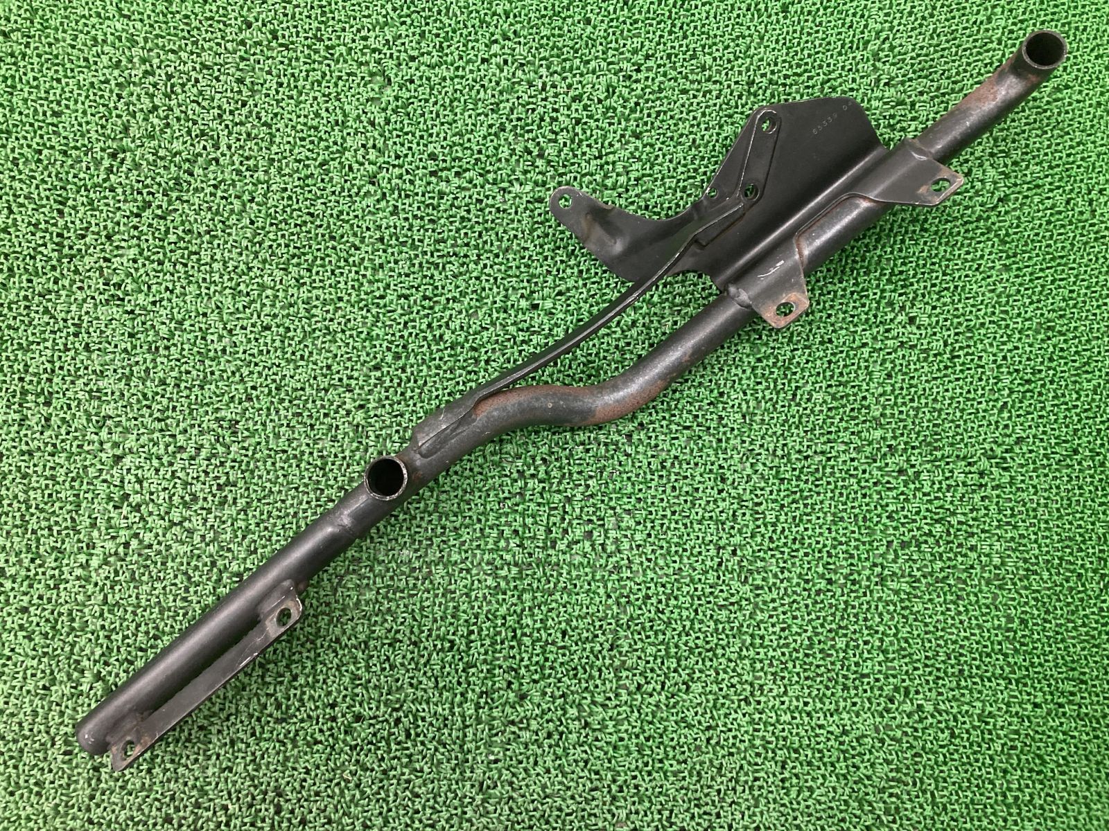 マフラーステー スポーツスター XL883/XL1200