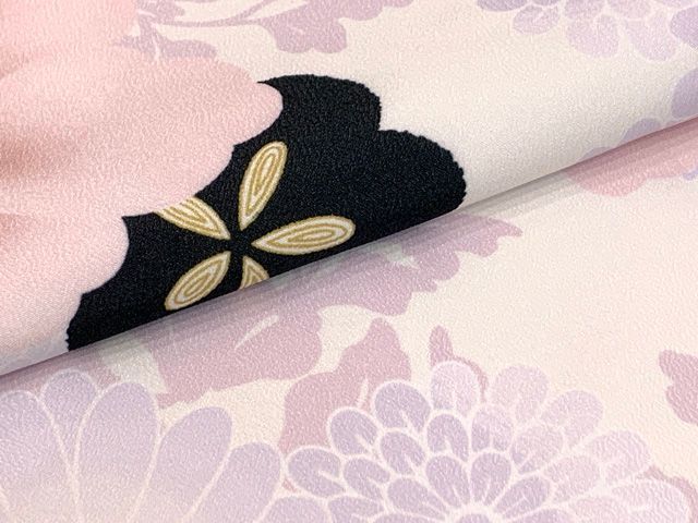 七五三 3歳 着物 女の子 身上げ 肩揚げ加工済み 襦袢付き 三つ身の着物 単品 ベージュｘ淡ピンク系 椿 TY3K-20tan