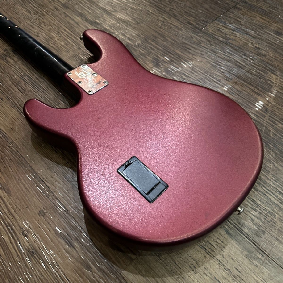 Music Man SUB 4 USA 2 EQ 2003年製 Ernie Ball ミュージックマン