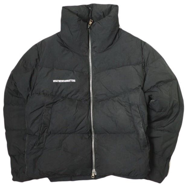 WWWM What We Wear Matters ワットウィーウェアマターズ BACK SNAP BUTTON LOGO PUFFER JACKET バックスナップボタンロゴ ダウンジャケット L ブラック アウター g20770