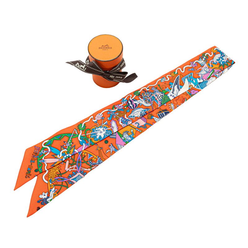 HERMES エルメス　ツイリー　ラ・フォル・パラード エルメス ツイリー LA FOLLE PARADE ラ フォル パラード