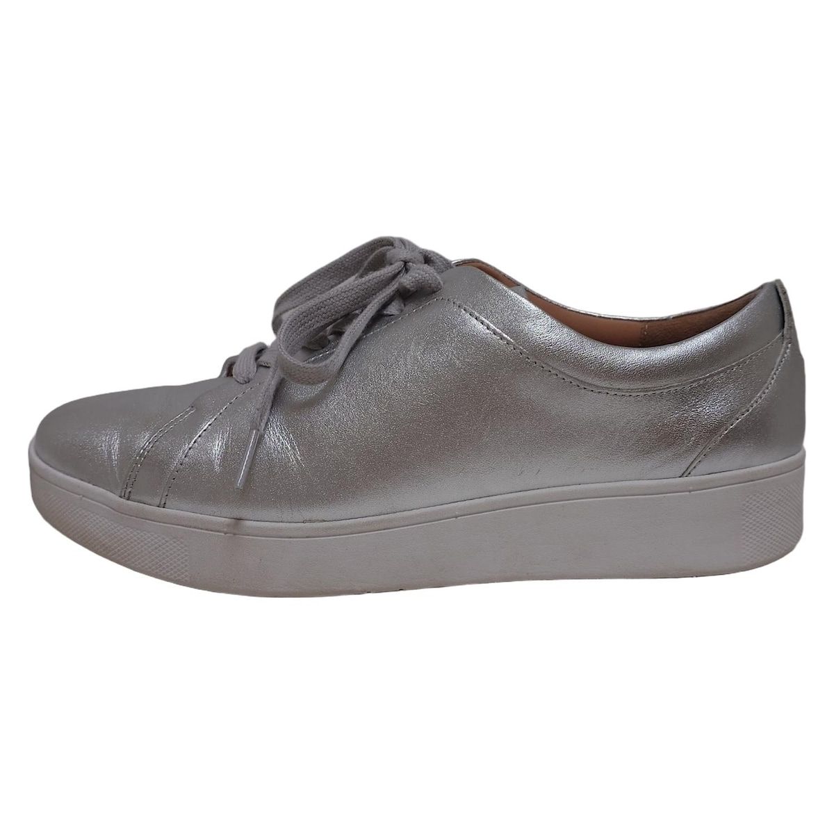 Fitflop フィットフロップ スニーカー 24.5 レディース - シルバー レザー