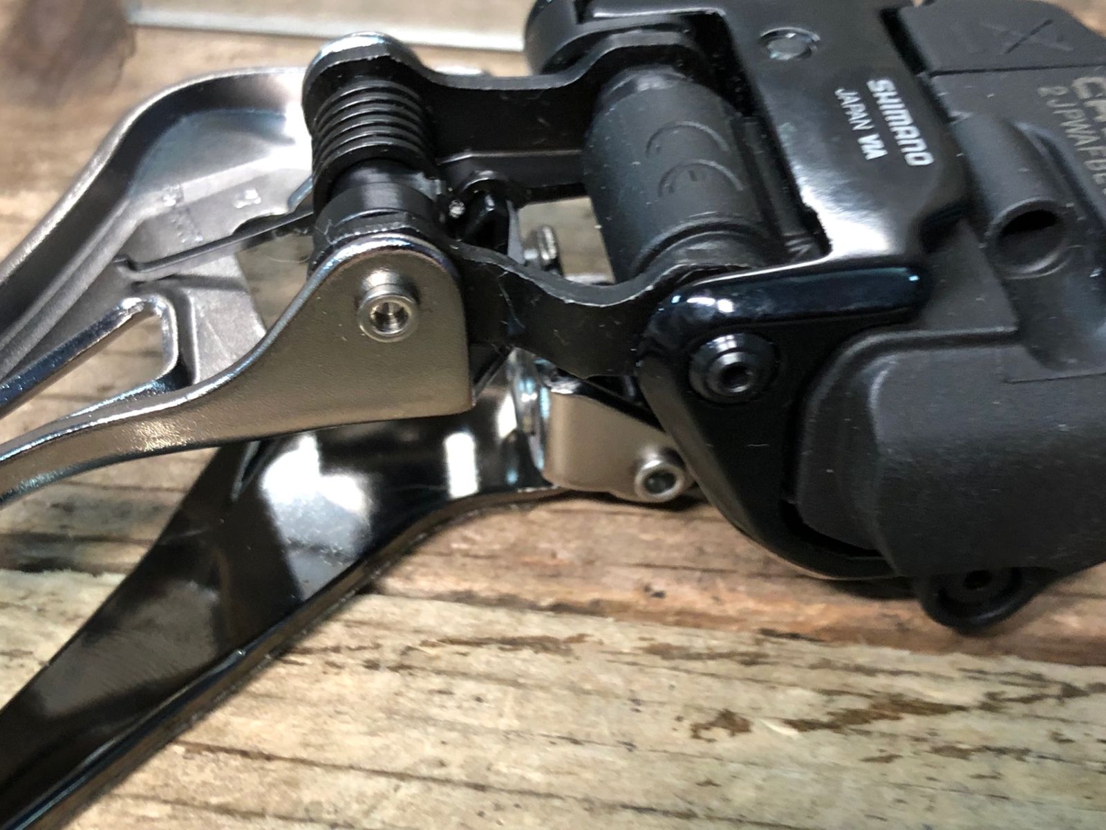 JM757 シマノ SHIMANO デュラエース DURA-ACE FD-R9250 直付 フロント