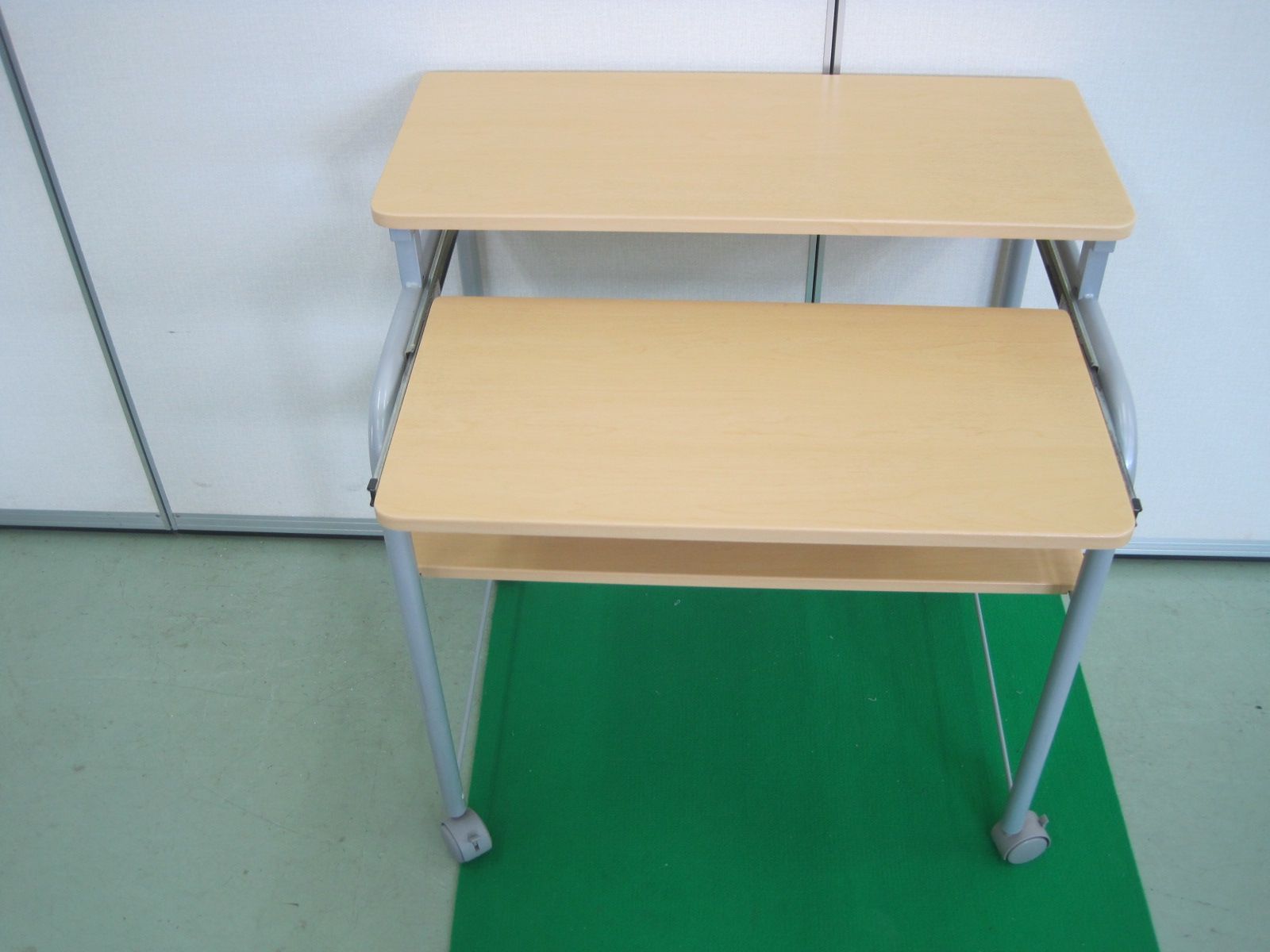 パソコンラック（R5-151 配送不可、現地引取のみ、リユース品。）