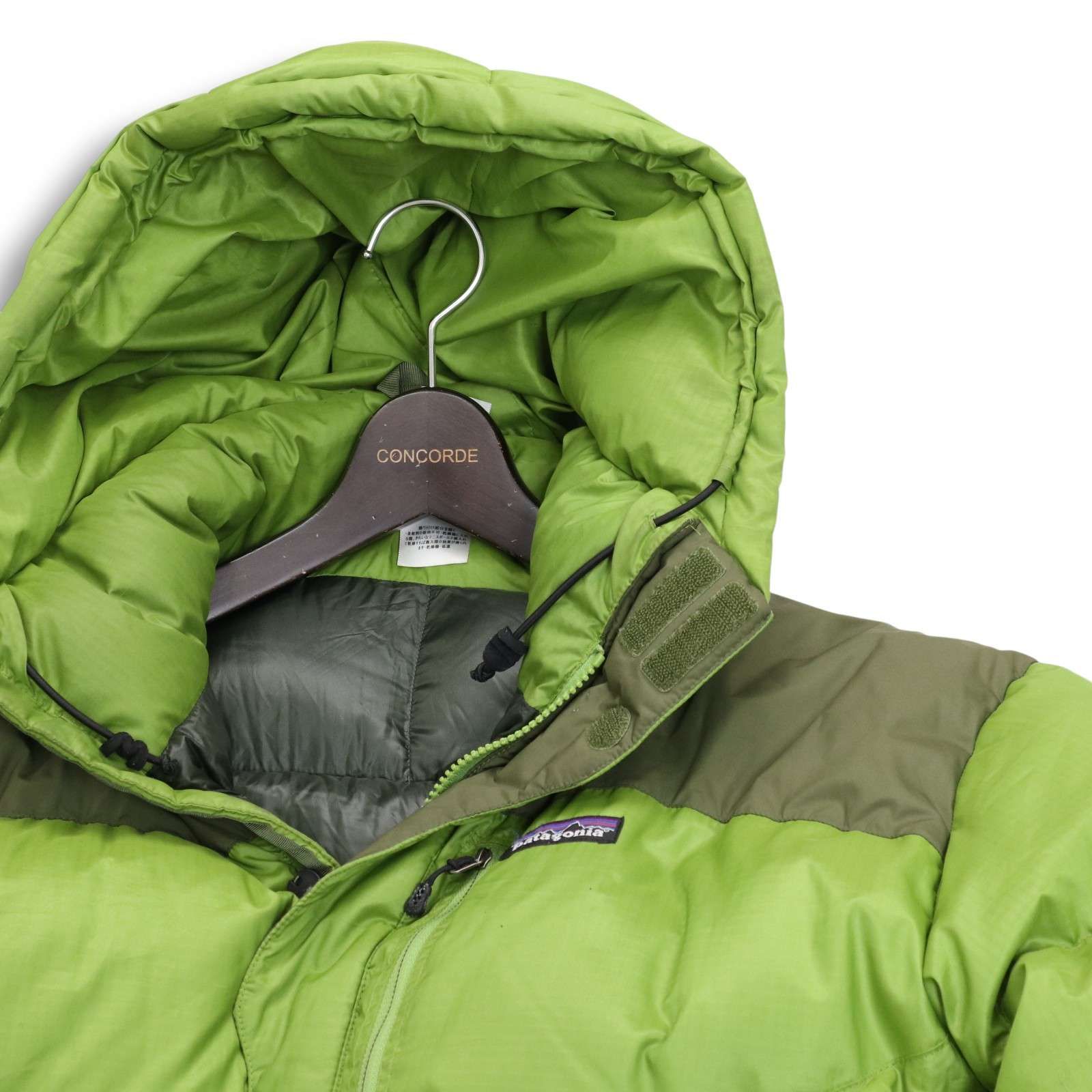 美品Patagonia フード付きジャンバーブルゾン　オリーブグリーン　メンズS 美品 Patagonia フード付きジャケット オリーブグリーン - メルカリ