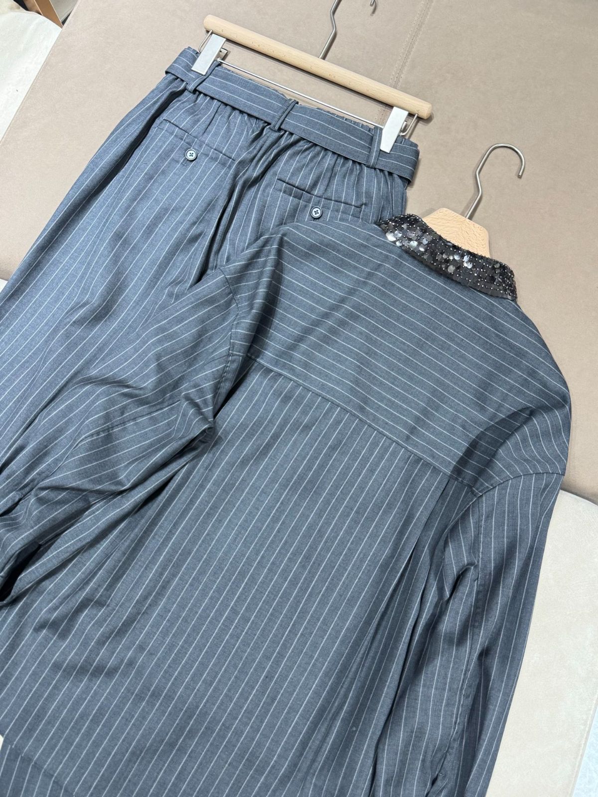 レーS~L ブルネロクチネリ レディース スパンコール襟 ストライプ シャツ パンツセット オーストラリアウール