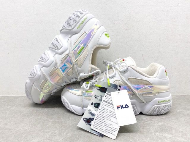 ファイズ FILA（フィラ）BARRICADE XT 97 EVANGELION LIMITED WHITE 綾波レイ