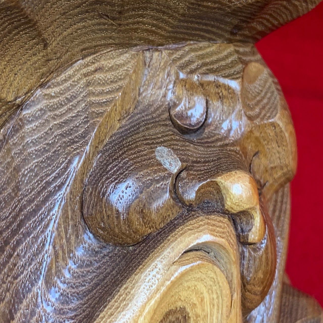 美品　木製　コロポックル　木彫り　彫刻　オブジェ　置物　縁起物　可愛いらしい表情 幸せを呼ぶコロポックル(木彫りの置物) - メルカリ