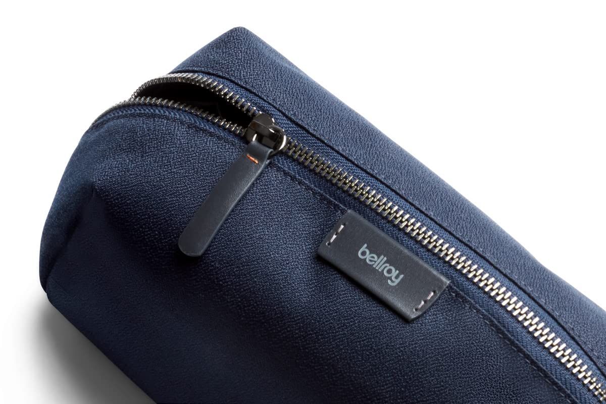  Bellroy Dopp Kit Plus トラベルポーチ バッグ - Navy その他 旅行かばん 小分けバッグ