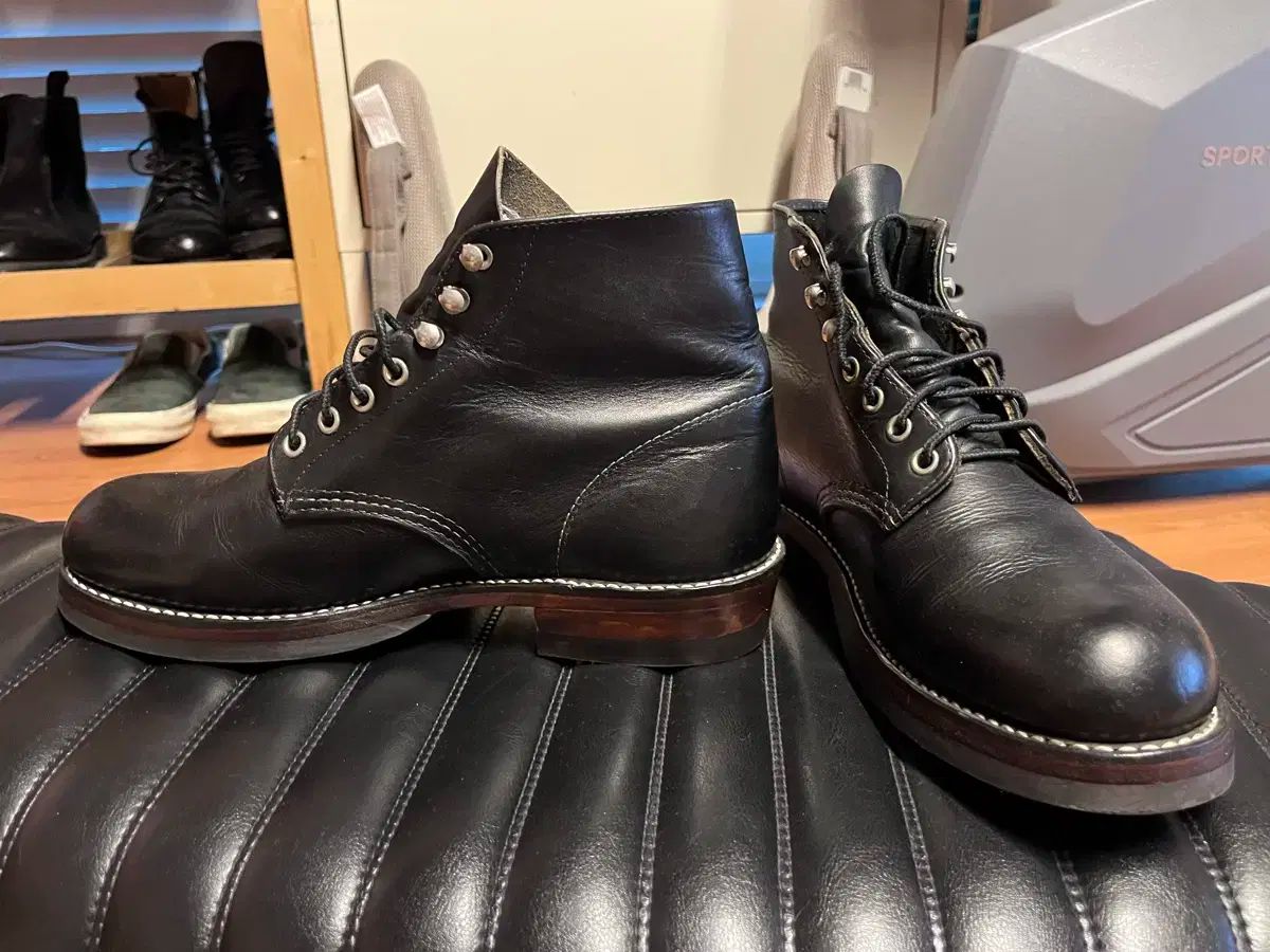 RED WING 9070 PLAIN TO BLACK HARNESS レッドウィング プレーントゥ