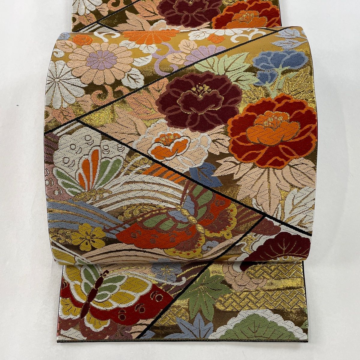 袋帯 秀品 関西仕立て 草花 蝶 金糸 唐織 金色 六通 正絹