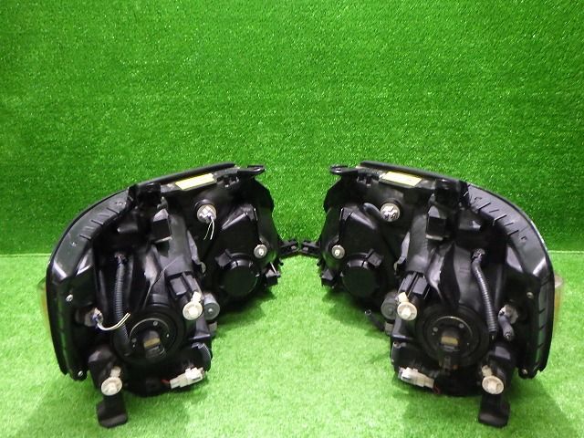 アルファードハイブリッド ヘッドライト 左右 HID ATH10 後期 58-10 8 バラスト付き ホンダ 251007031 FFCRYSTALESIA_COM