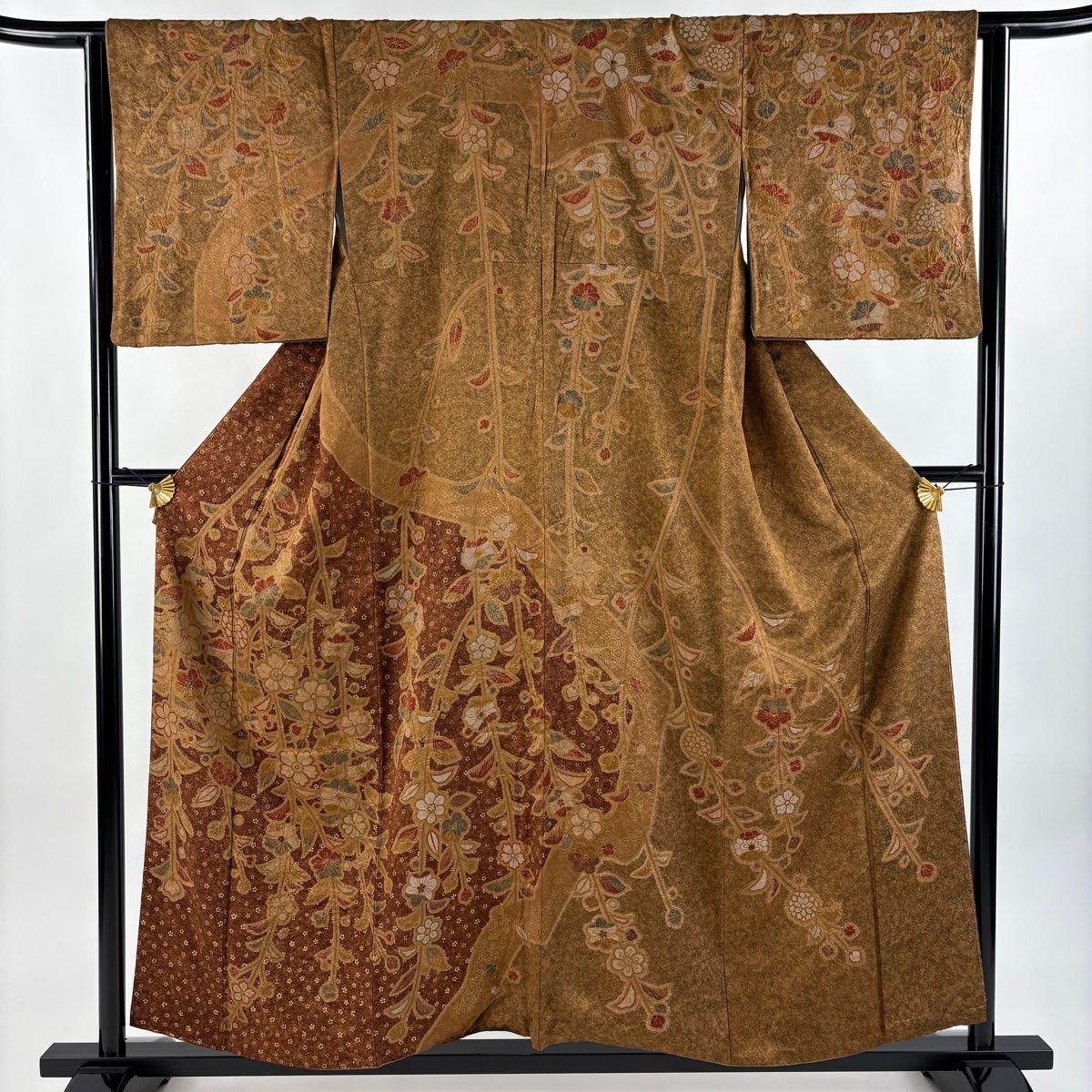 訪問着 身丈155.5cm 裄丈64cm M 袷 草花 小花 金彩 茶色 正絹 秀品
