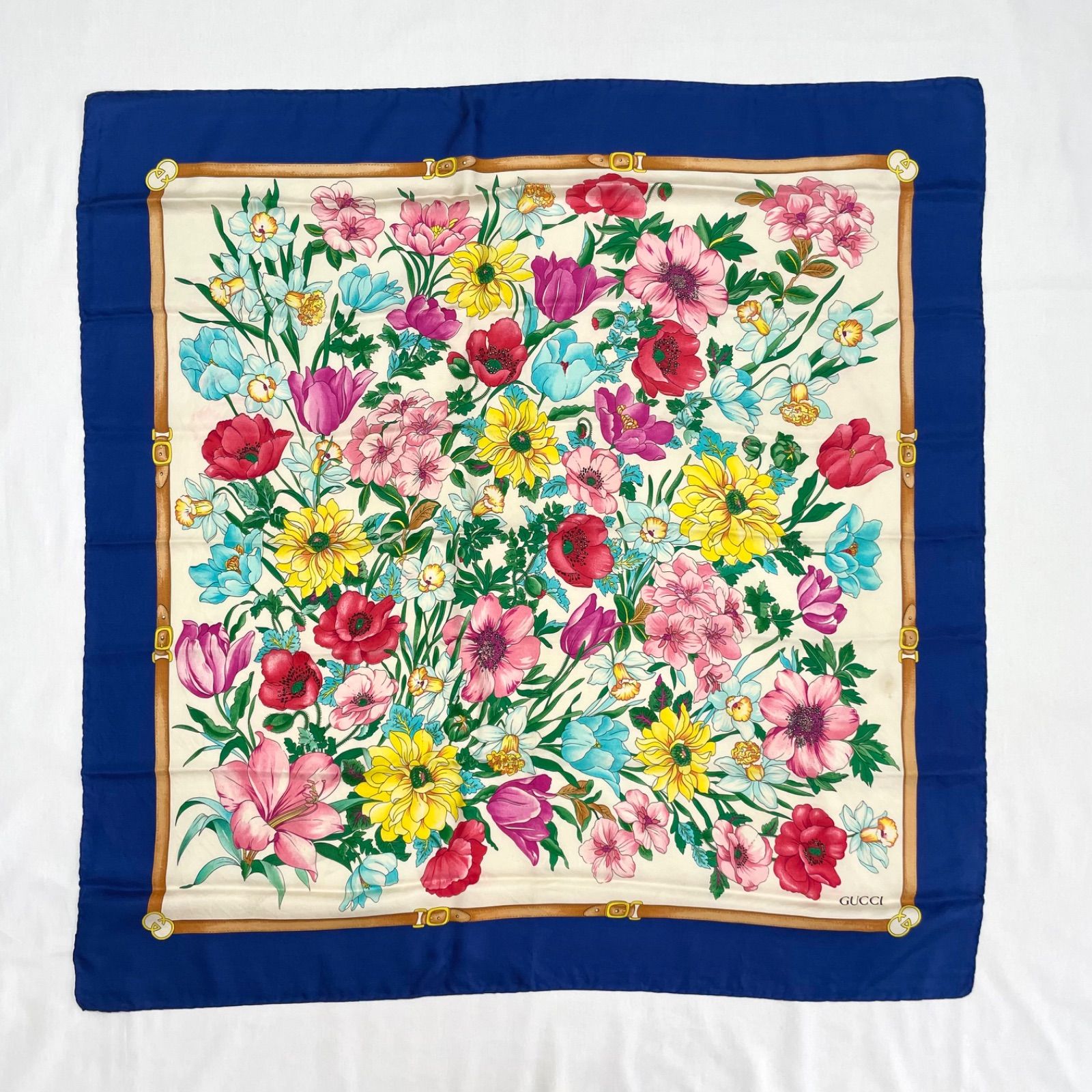 イタリア製 GUCCI スカーフ 大判 シルク グッチ OLD グッチ 花柄 ブルー ハンカチ ストール ショール ファブリック アンティーク MADE IN ITALY