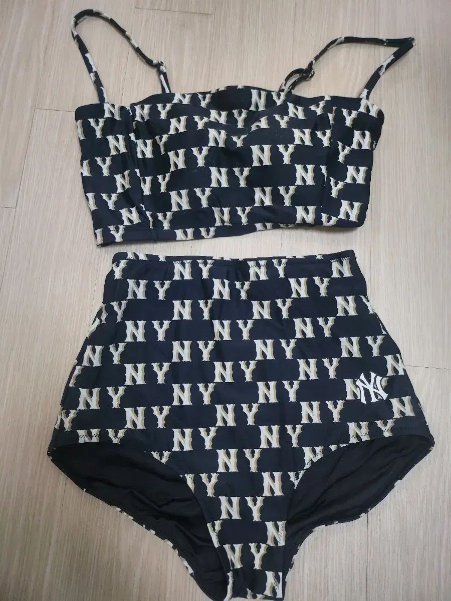 YONEX数量限定 トーナメントスタイル ワンピース(インナースパッツ