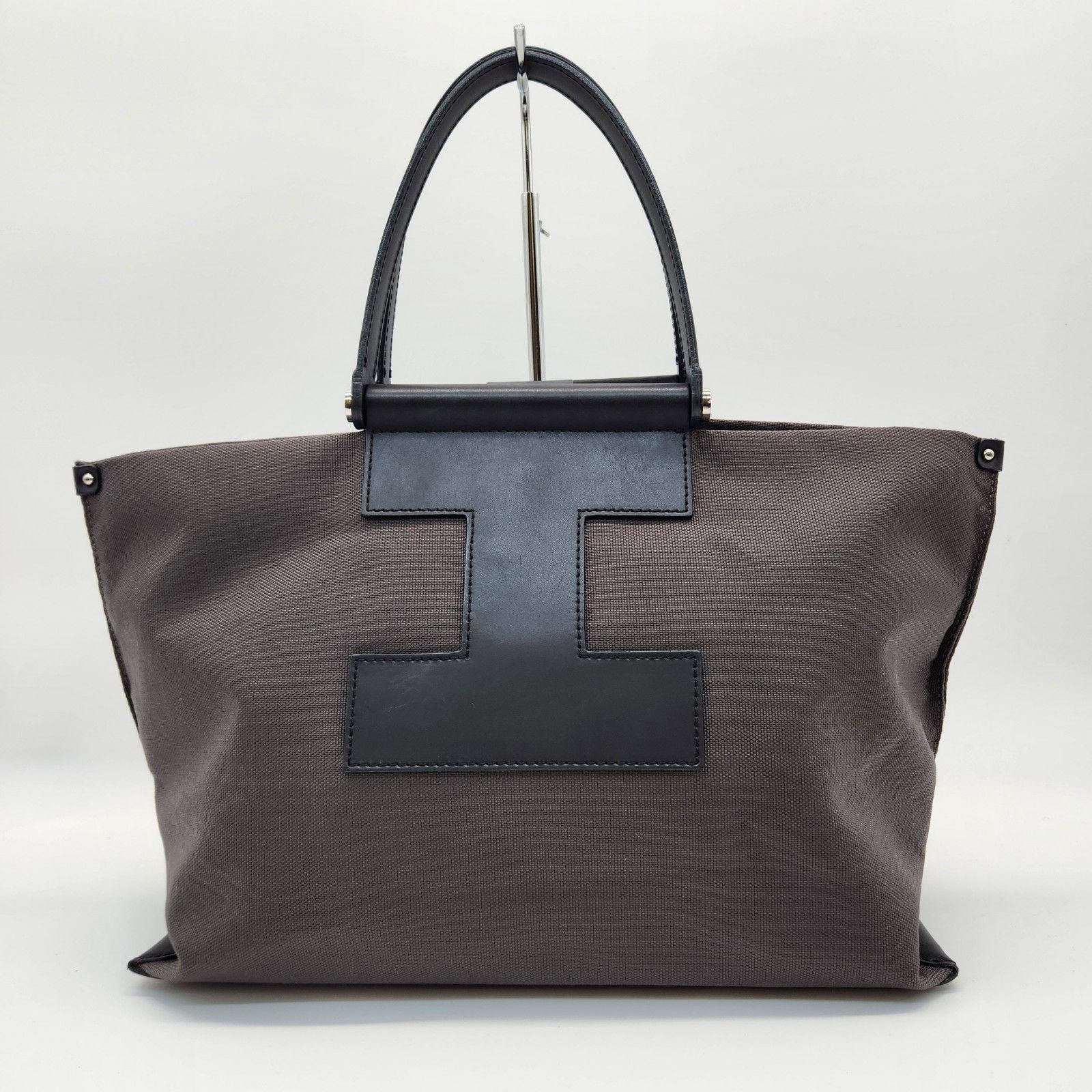良品】IACUCCI イアクッチ ソルベット M トートバッグ 黒 ロゴ刻印 